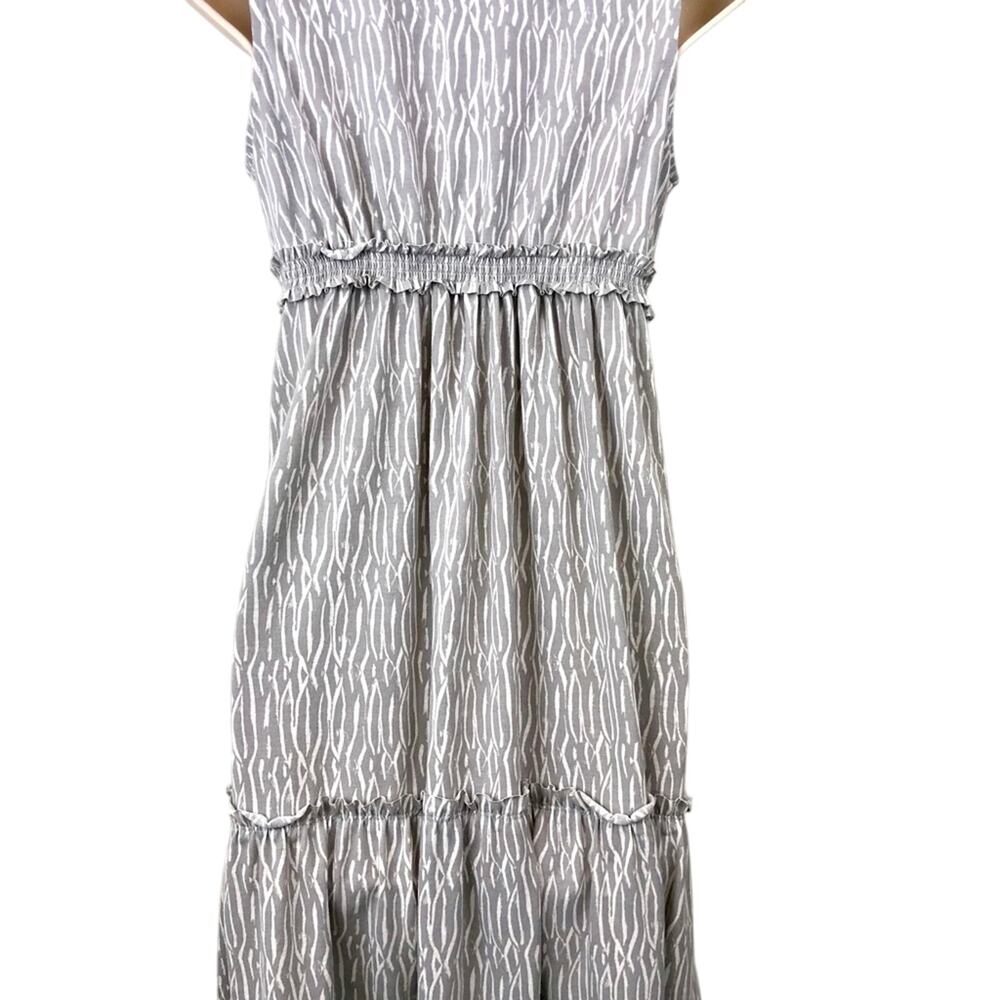 Ann Taylor Loft Petites Gray White Fit & Flare Dress Sleeveless Feminine Ruffle - Picture 2 of 16